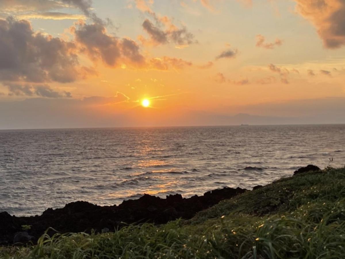 癒楽 伊豆大島 Hostel ภายนอก รูปภาพ
